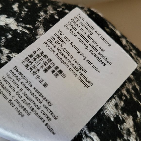 Marc Cain Hooded Virgin Wool Bomber Jacket US 8 - Picture 16 of 16